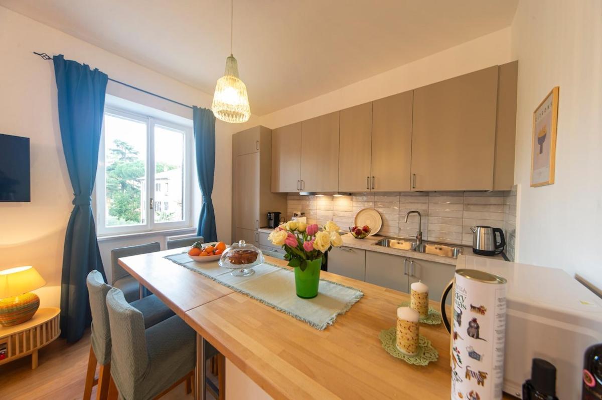 4 Cantoni, Cosy In Monti District * Roma